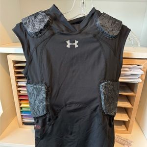 Under Armour Game Day Pro 5-pad Football Shirt